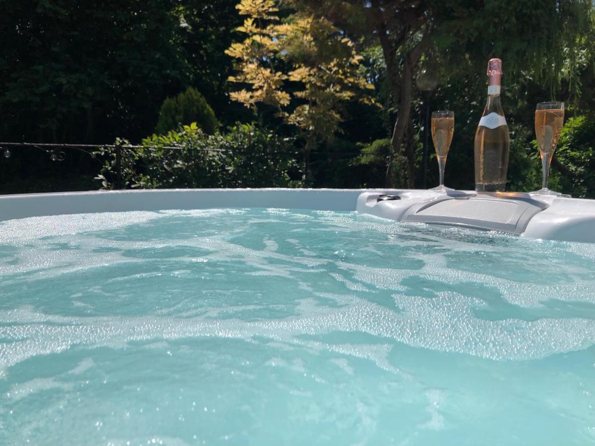 Апартаменты Little Gem With Private Hot Tub - Up To 25 Percent Off Ferry Шанклин Экстерьер фото